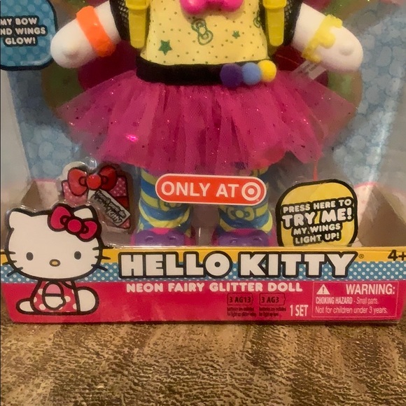 Hello kitty posable doll - Picture 4 of 11